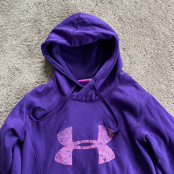 Under Armour Semi-Fitted Cold Gear Purple Logo Hoodie SIZE S - Picture 2 of 6